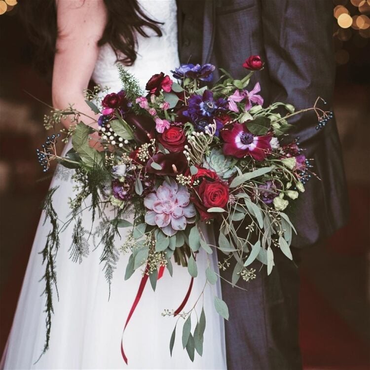 MULTI-AWARD-WINNING FLORISTS Photo 2