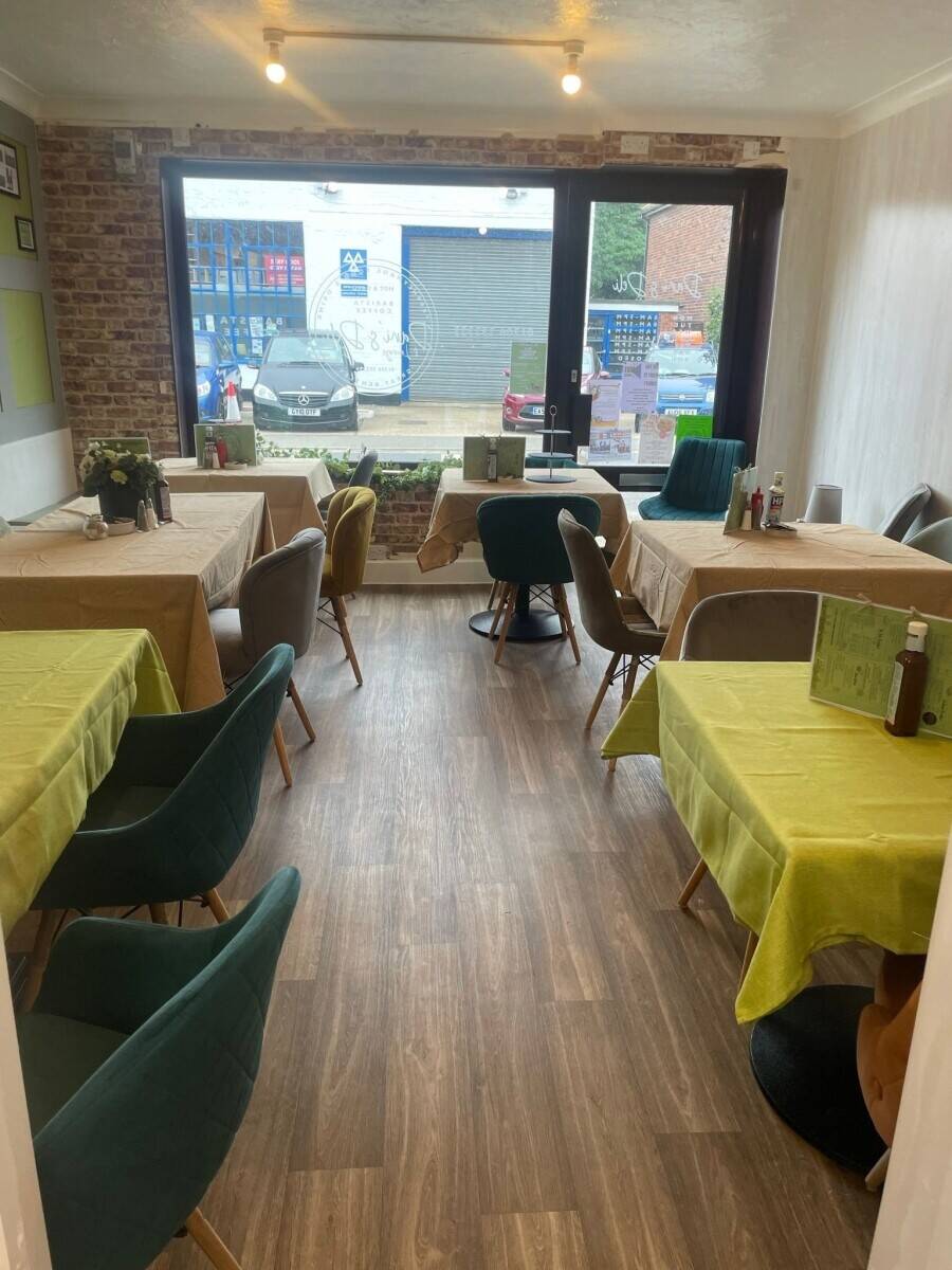 Deli/cafe for sale in Great Bentley Essex. Photo 3