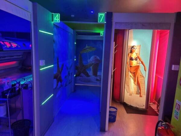 Tanning salon in Blackpool Photo 3