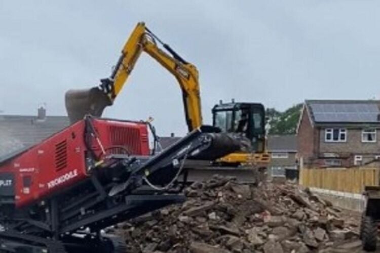 Specialist Plant & Grab Hire - Derbyshire Photo 2