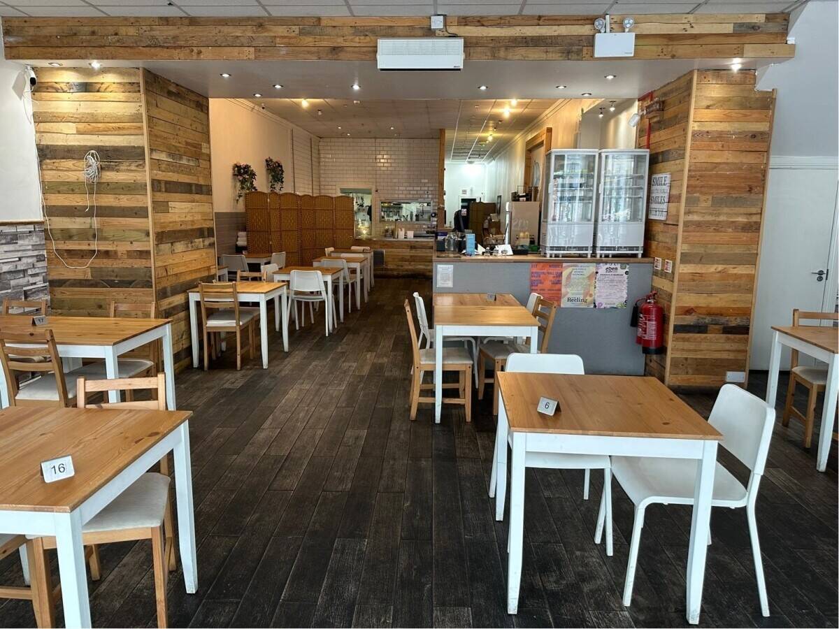 Café Aina-Greek Family Restaurant for Sale in Stirling -Scotland- Asking Price Reduced to  £50,000