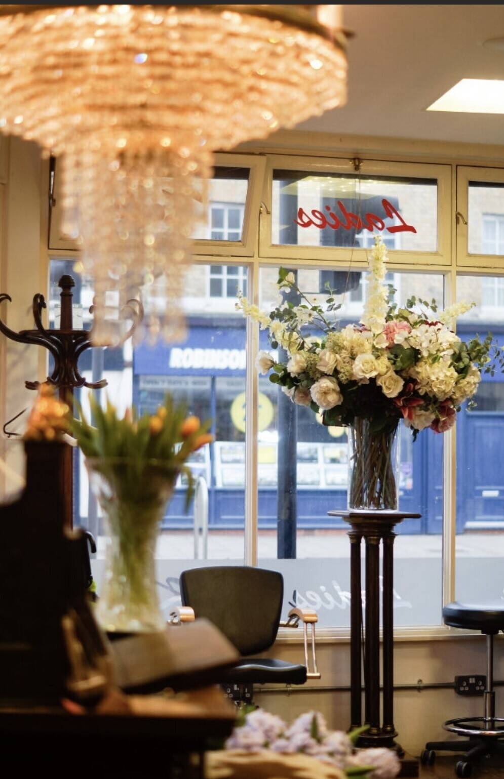European hair and beauty salon for sale in South London Photo 2