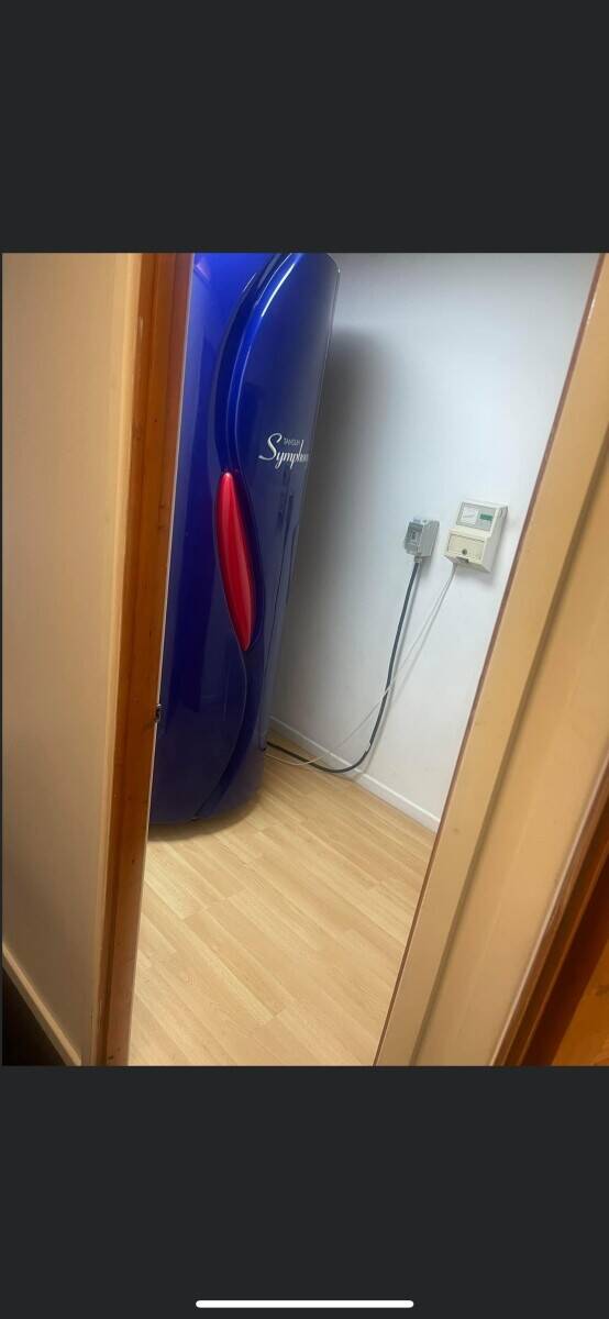 Beauty sunbed salon for sale in Sheffield Photo 2