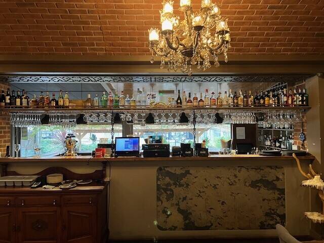 Turkish restaurant  Grill  & Bar for Sale in Croydon Photo 2