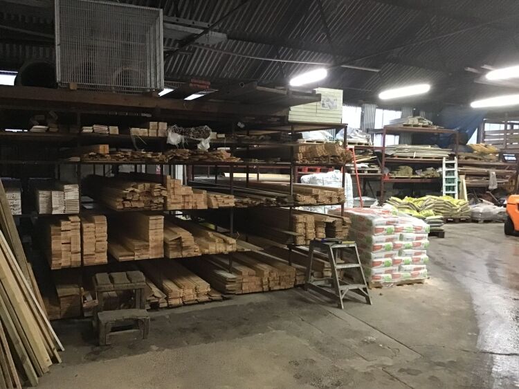 BUILDERS MERCHANTS ON SIZABLE PLOT FOR SALE, SOUTH EAST WALES