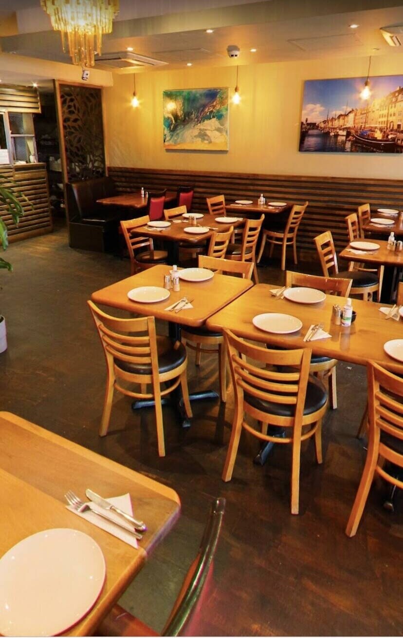 Turkish restaurant for  ( Sale or Rent ) in Croydon High Street