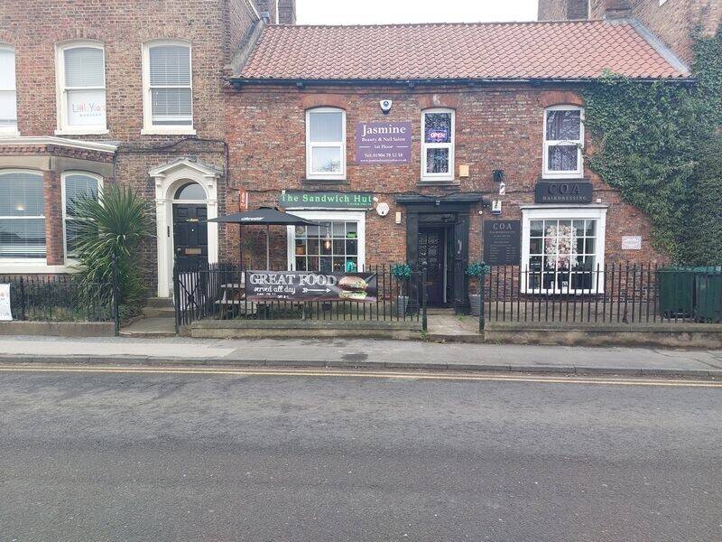 The Sandwich Hut, Local sandwich bar For Sale, 25 Front Street, Acomb, York, YO24 3BW Photo 2