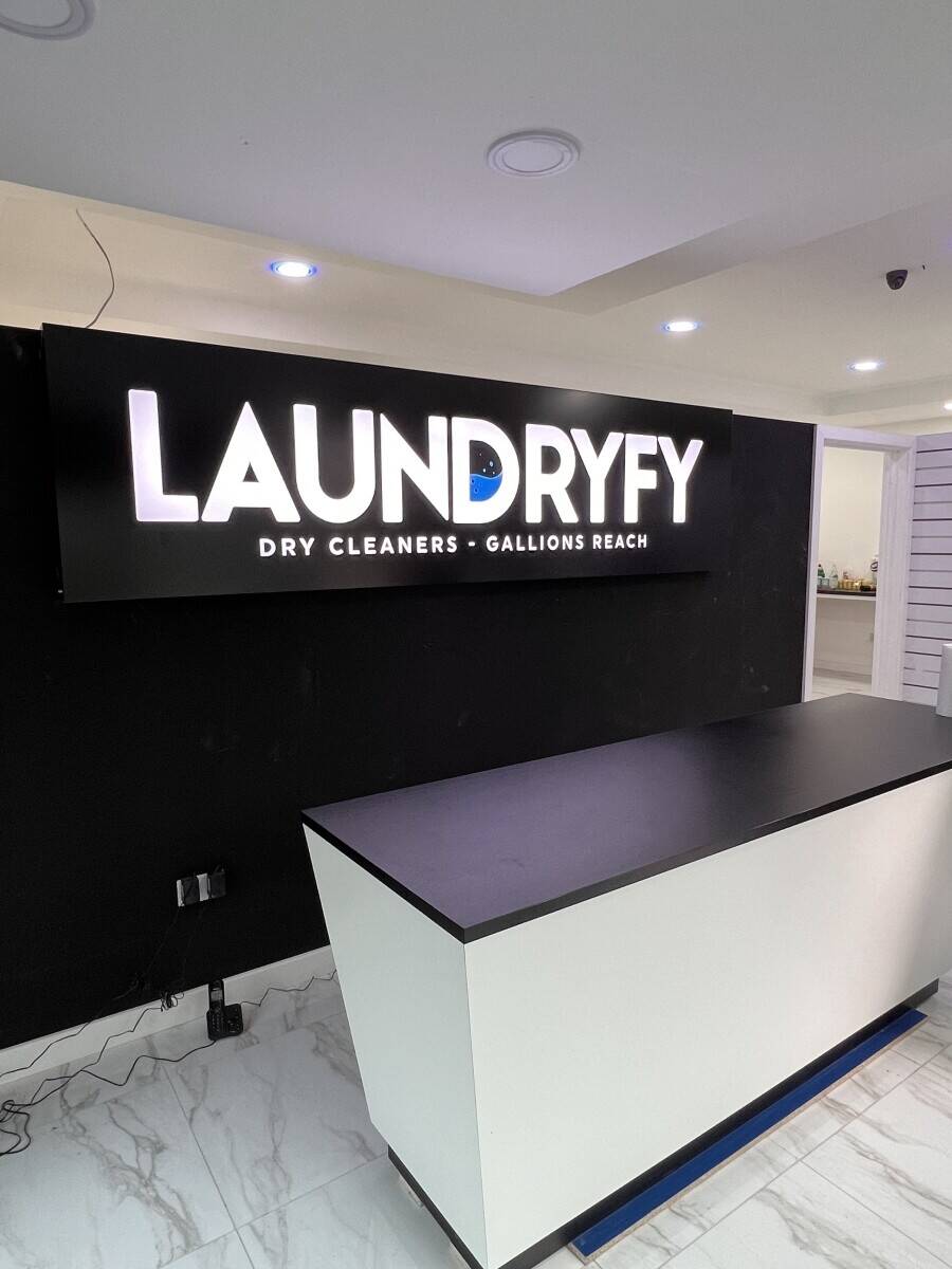 Dry Cleaner (receiving) for sale in Gallions Reach London