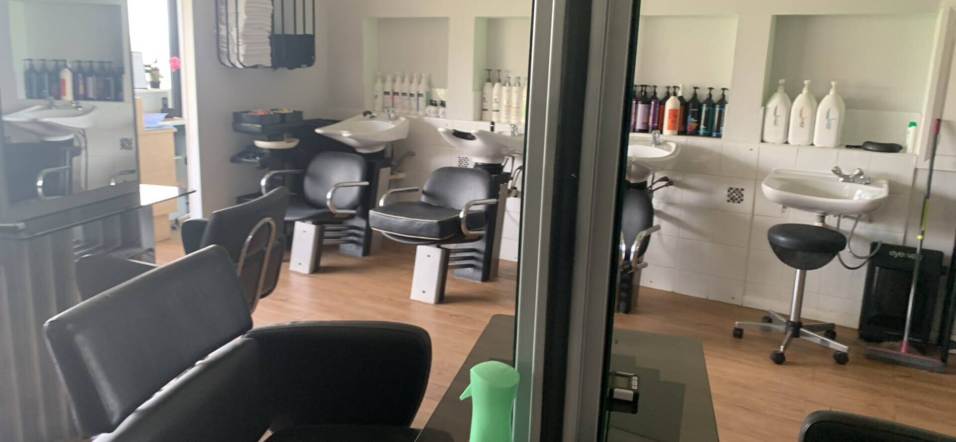 Hair salon