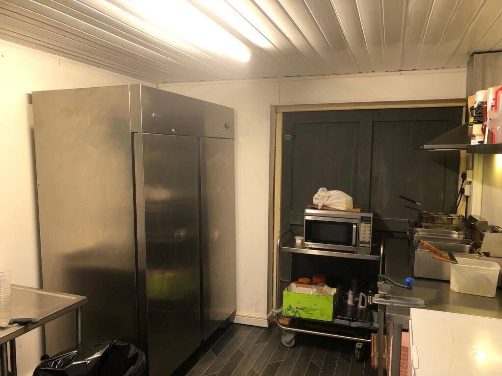 Indian and fast food kitchen Takeaway in Oakam Photo 3