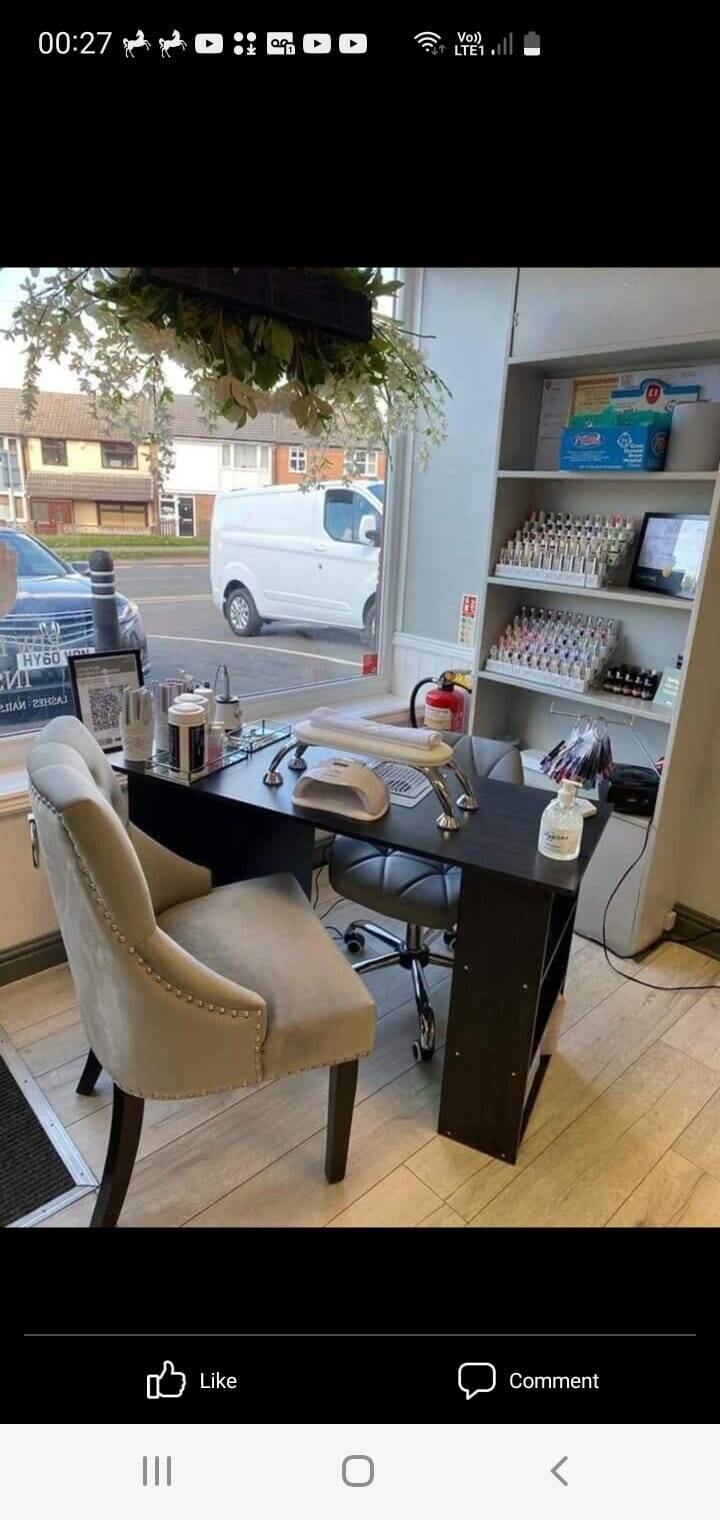 Established Hair & Beauty Salon for sale in Wigan. Photo 2