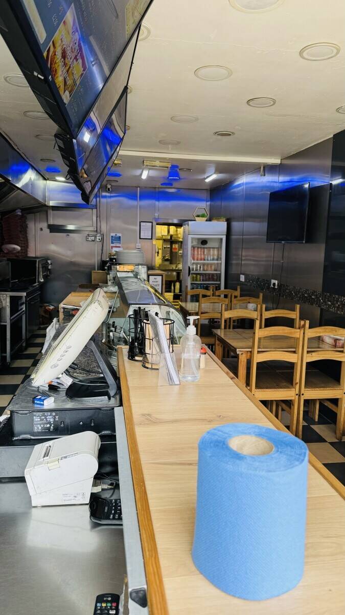 Takeaway restaurant for sale Photo 2
