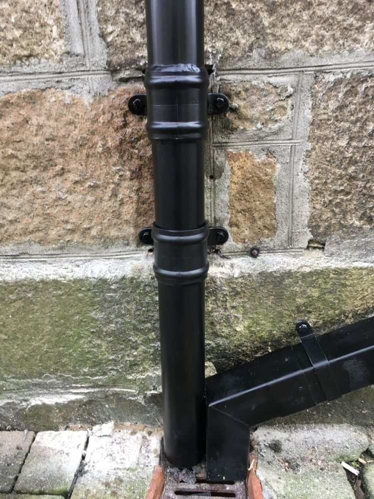 Mobile Seamless Metal Guttering Manufacturing Company Located In Plymouth Photo 2