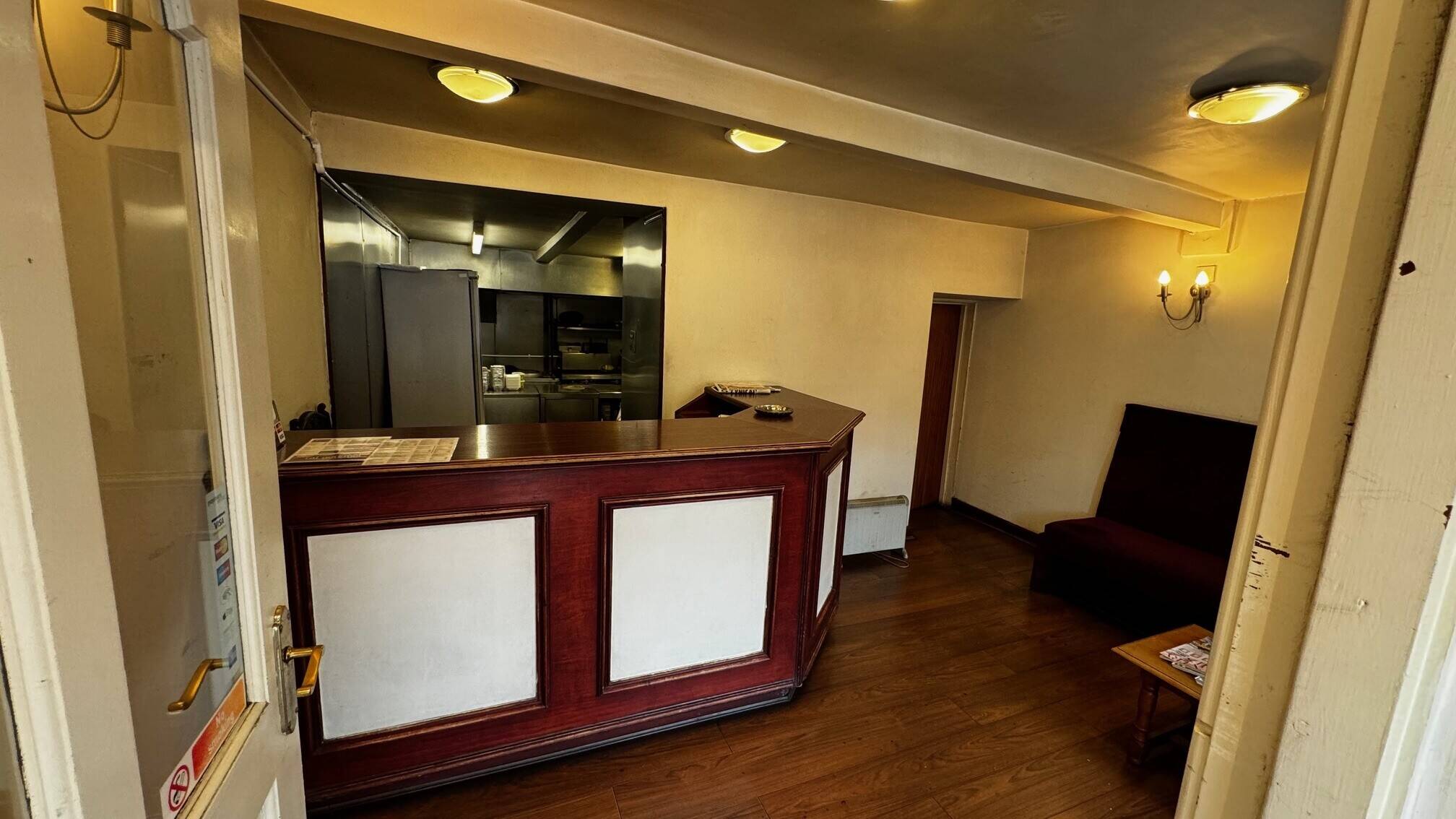 Indian Takeaway for Sale in Glossop, Derbyshire