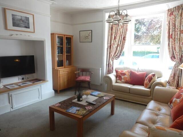 Outstanding High Quality Sea View Guest House Weymouth Photo 2