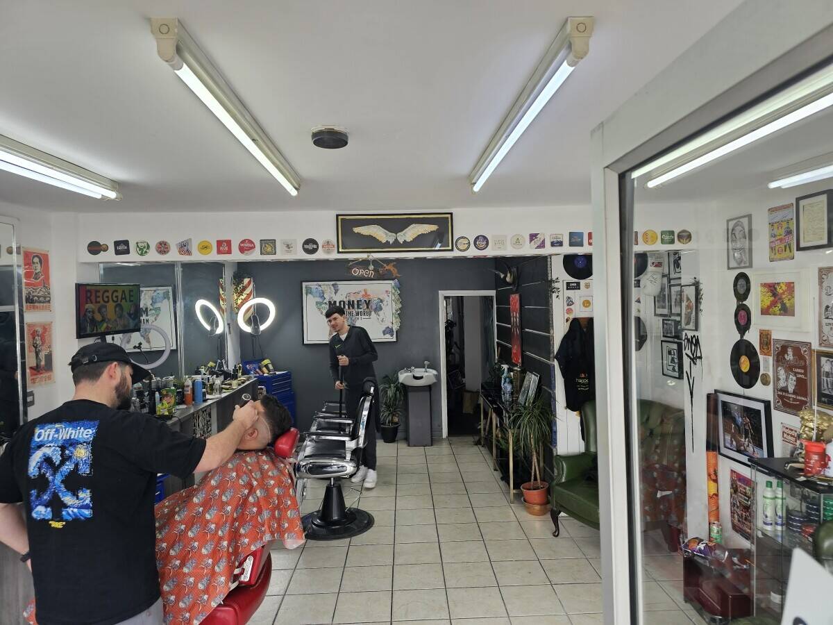 Busy barbershop in Swindon 