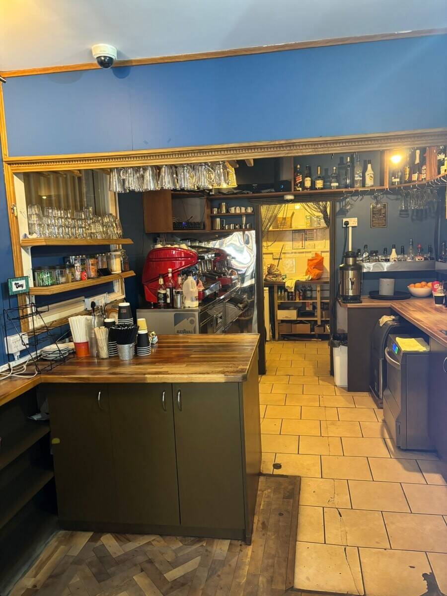 Coffee shop for sale Photo 3
