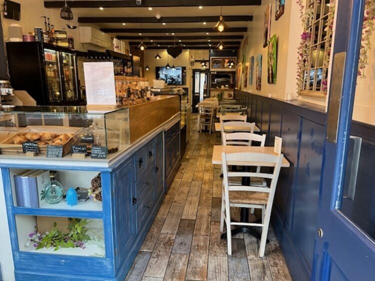 Charming Italian Restaurant For Sale