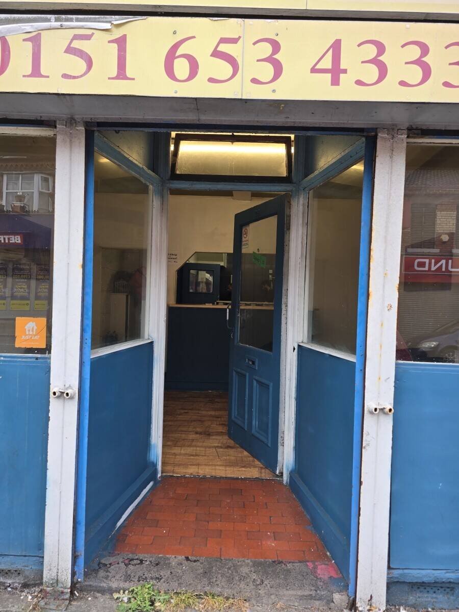 Indian Takeaway for sale in Birkenhead  Photo 2