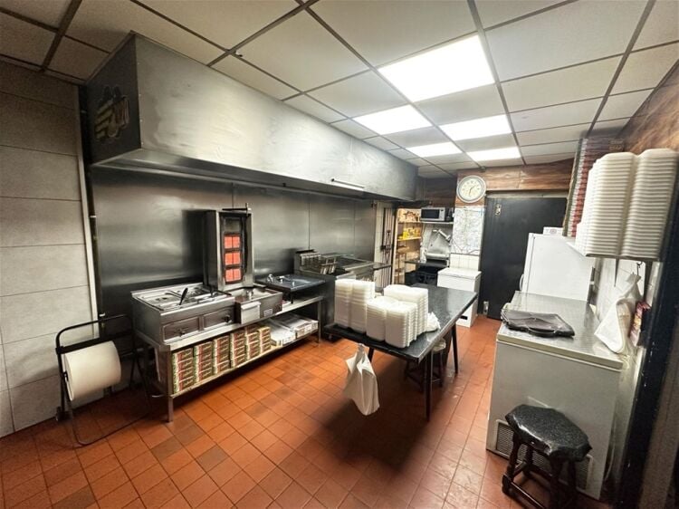 Hot Food Takeaway in Reddish Photo 2