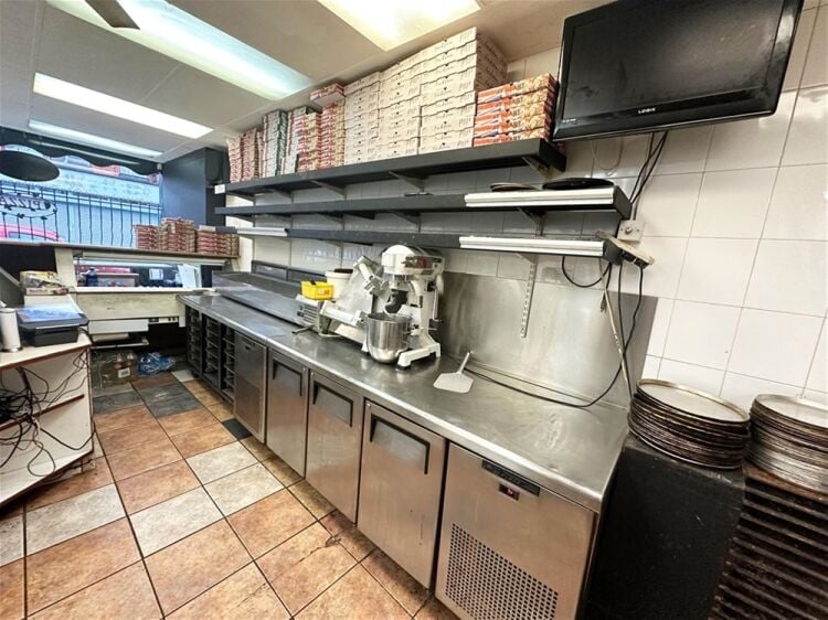 Hot Food Takeaway in Leigh