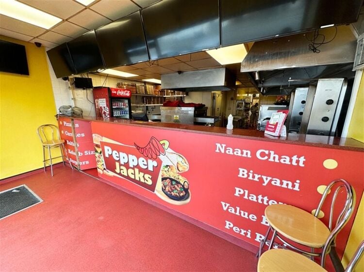 Hot Food Takeaway in Crewe Photo 2