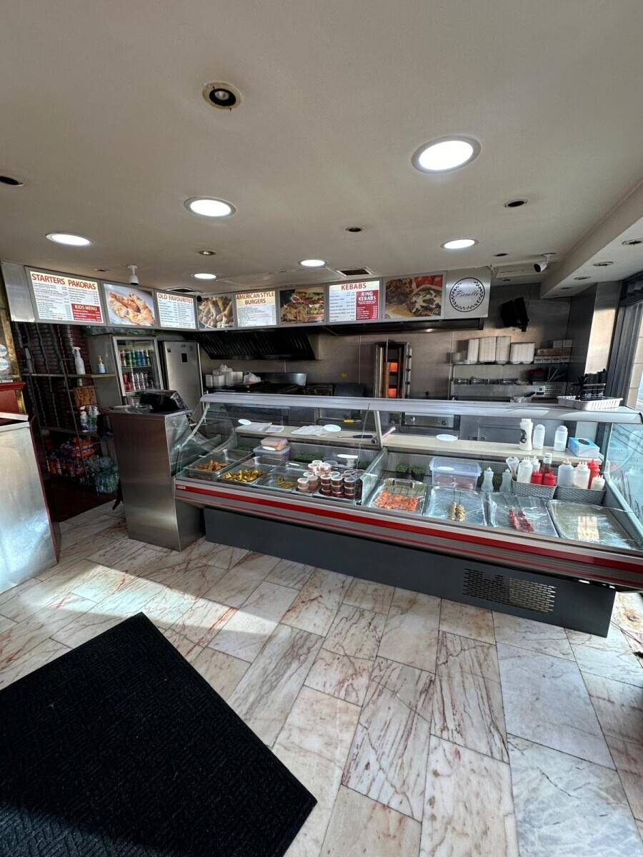 Pizza curry kebab shop in Kirkintilloch,Glasgow