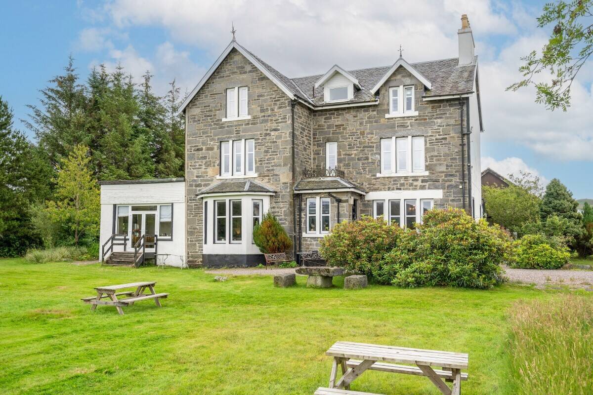 Impressive 8 Bedroom Country House Hotel on the Banks of Loch Shiel
