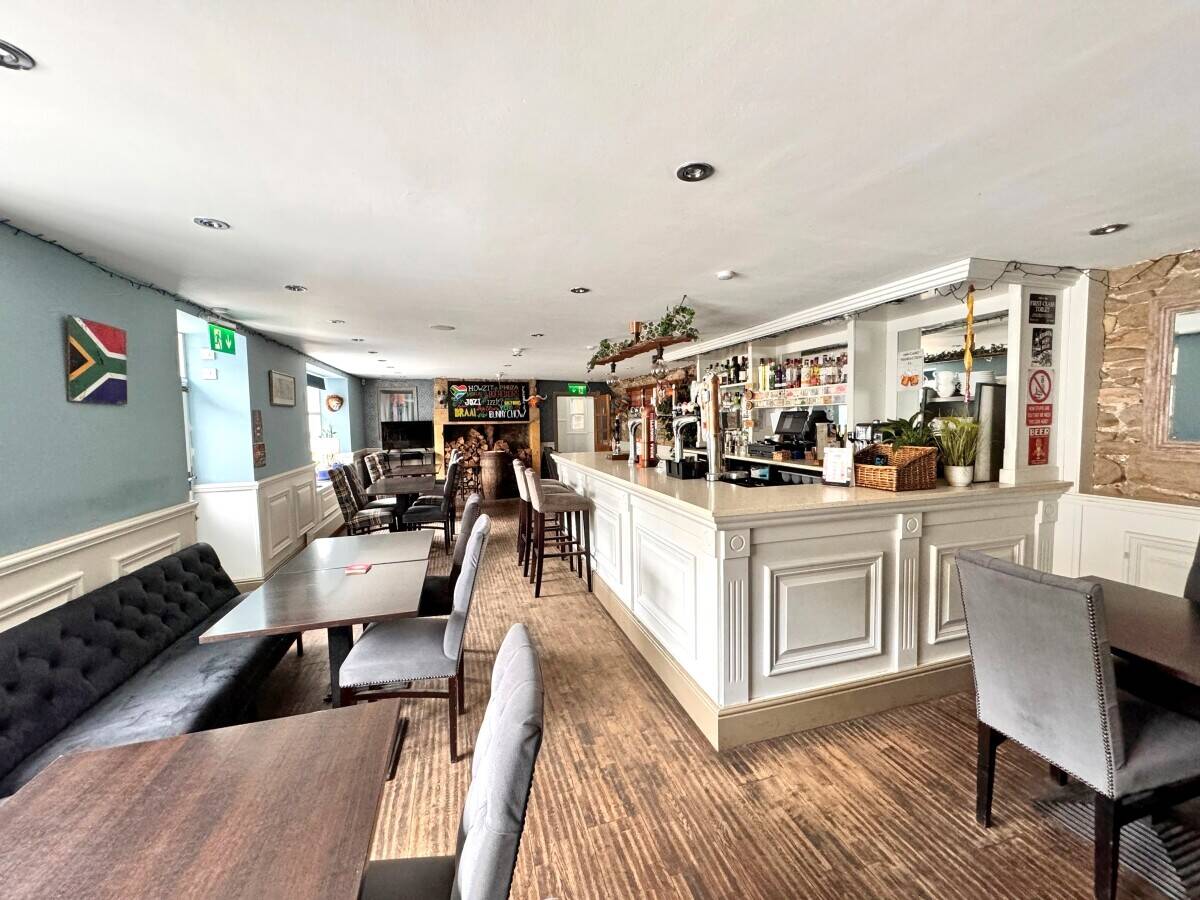 NORTHUMBERLAND - FREEHOLD - BEAUTIFUL VILLAGE PUB IN HEXHAM Photo 2