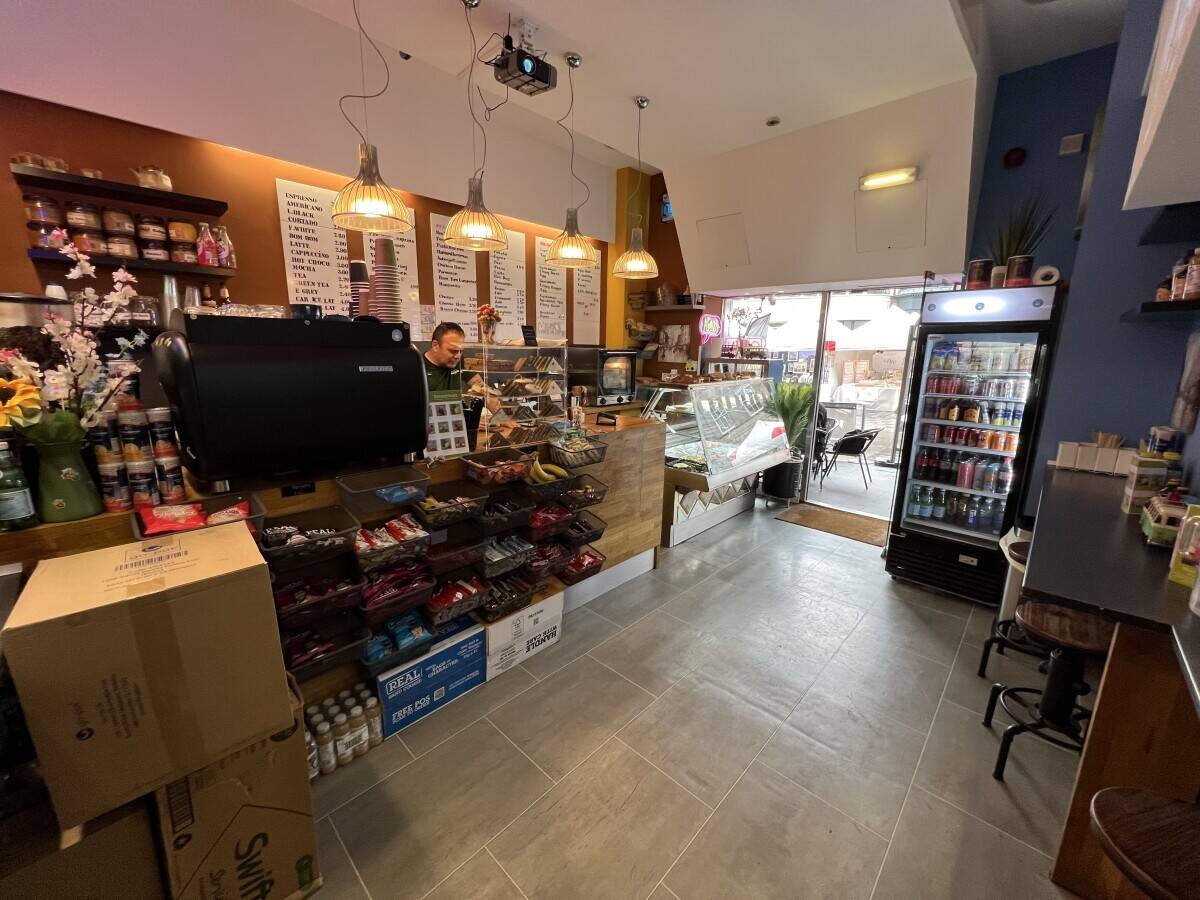 A superb Class 1 Cafe and Coffee shop opportunity (ref 1690)