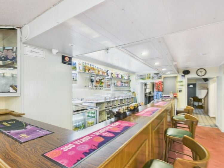 Commercial and Residential Opportunity in Coastal Village Photo 2