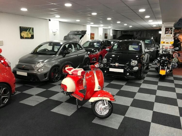 Indoor Care Sales Business with Showroom Photo 2