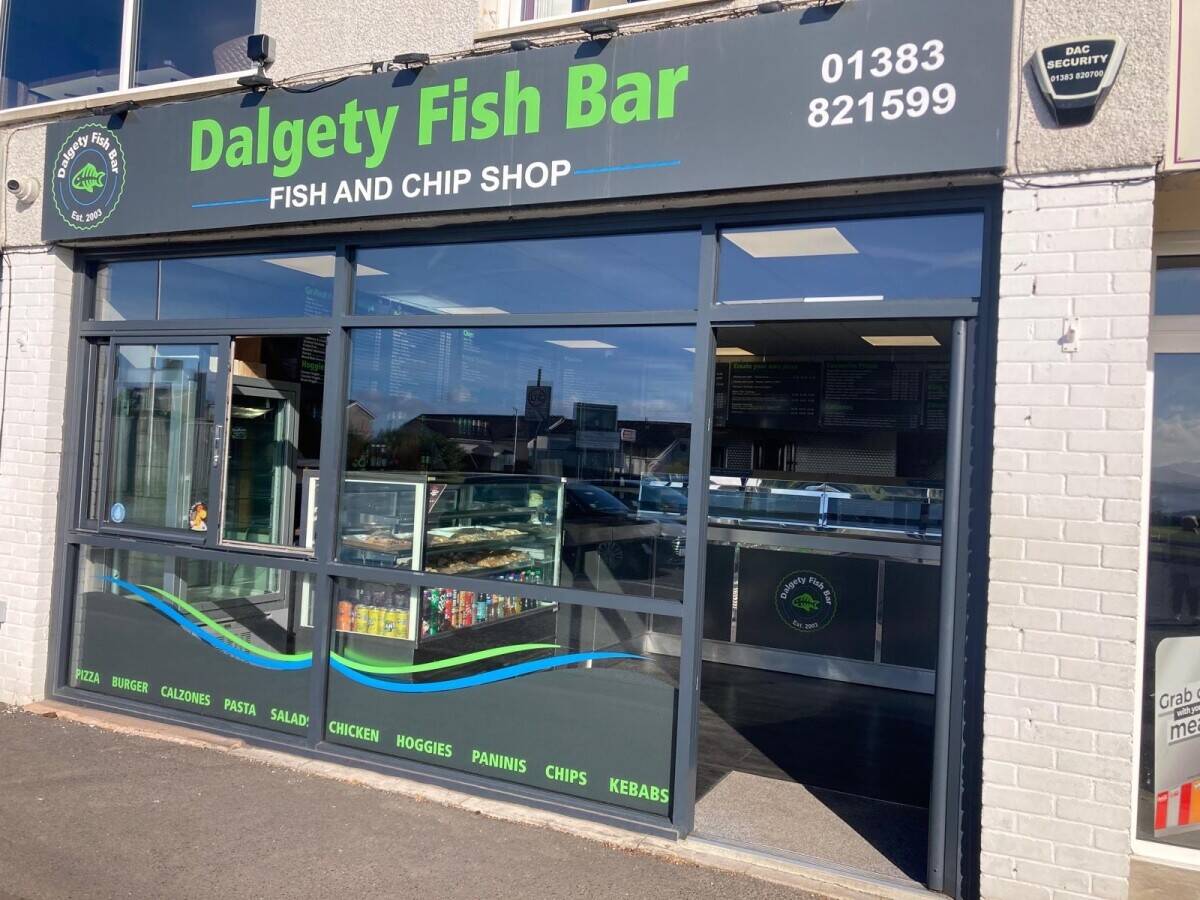 Busy Fish & Chip Shop Pizzeria LEASEHOLD FOR SALE in Dalgety Bay, Dunfermline - Prime location Photo 2