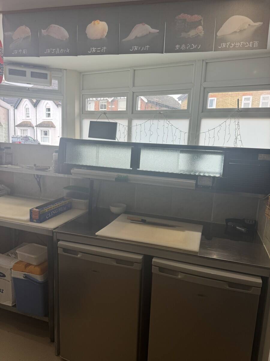 Japanese restaurant take away in Walton on Thames