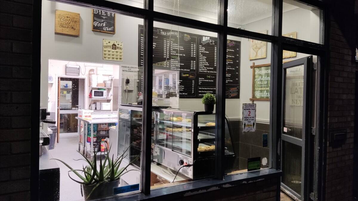 Extremely Busy and Profitable   SANDWICH &ndash; BAKERY &ndash; COFFEE SHOP (Takeaway only)
