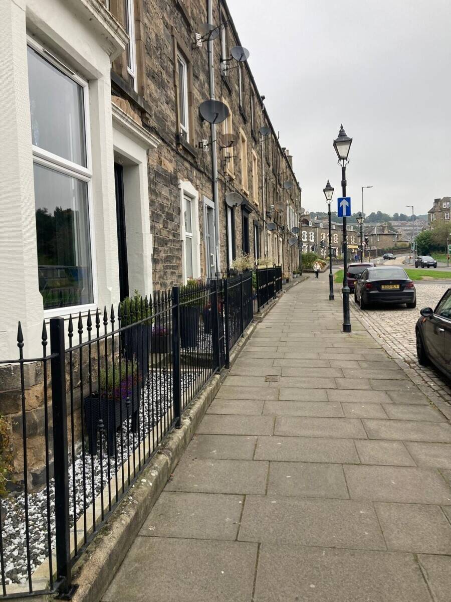 HIGH POTENTIAL Fast Food Takeaway Hawick SUBLEASE FOR SALE - Scottish Borders Roxburghshire CLASS 3 Photo 2