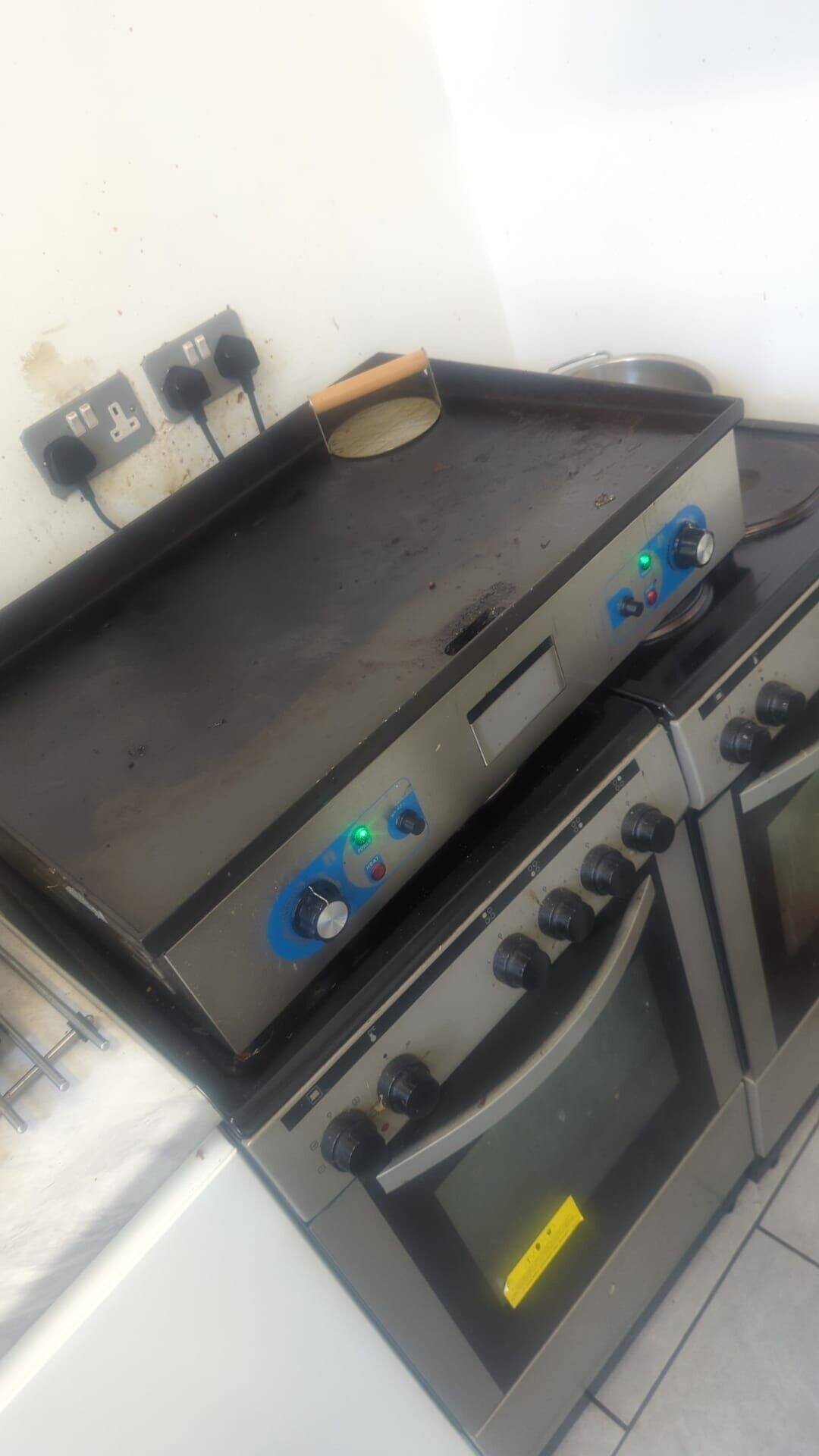 Takeaway Business, Full Kitchen, Ancillaries, Ltd Company, Fixtures & Fittings Photo 3