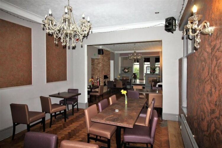HOTEL/RESTAURANT/EVENTS VENUE
(HAS PLANNING FOR EDUCATIONAL/CARE HOME USE) Photo 2