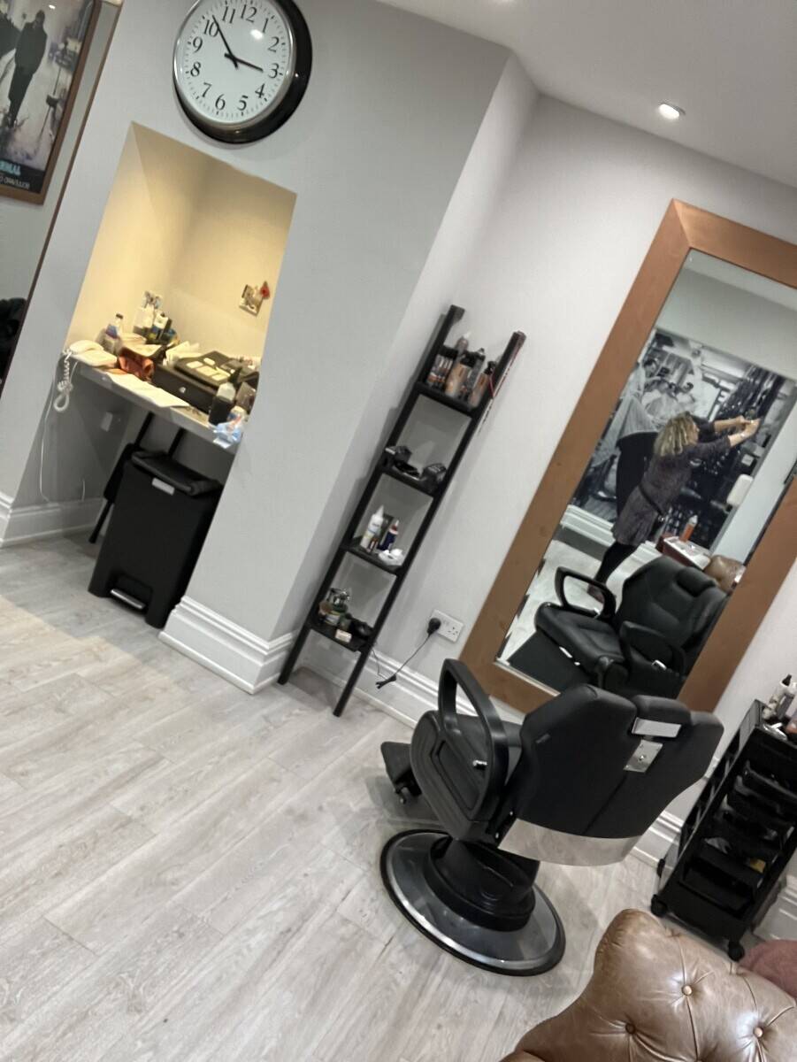Barbers Shop Photo 2