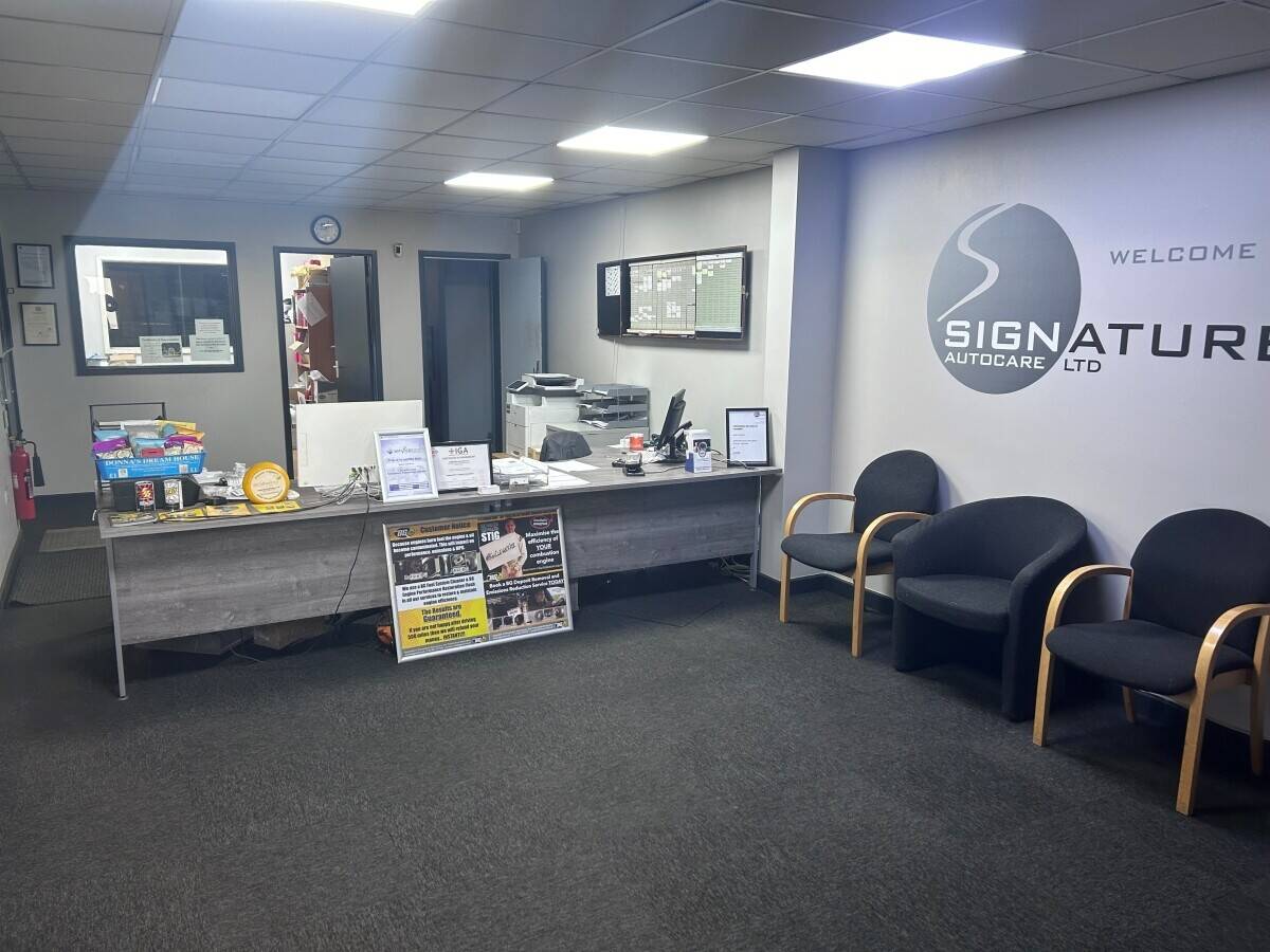 Mot Station & Vehicle Repairs