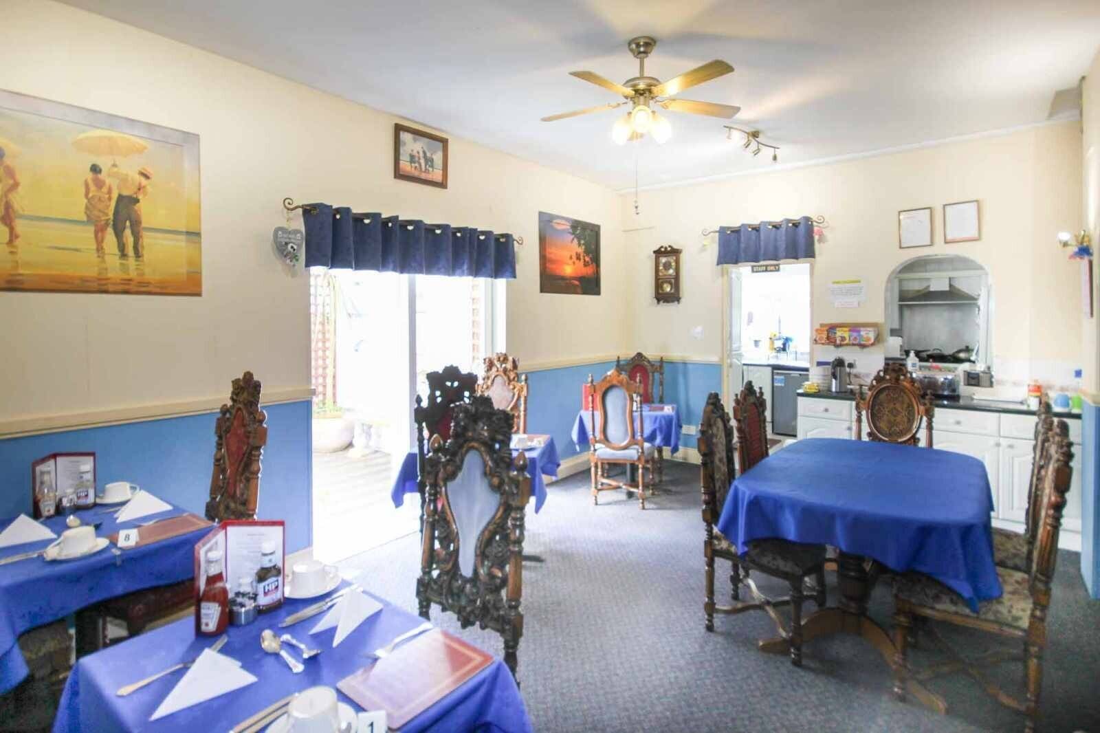 An Ideally Located 7/8 Bedroom Guesthouse For Sale