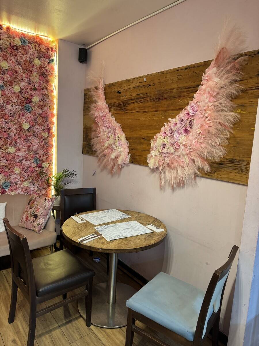 Cafe and Bar in Brighton