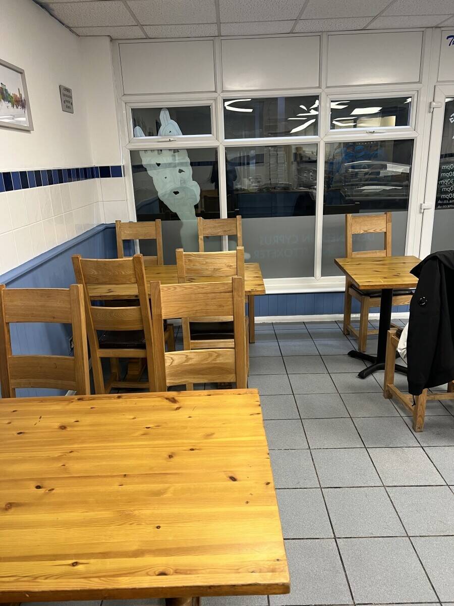 Fast food takeaway for sale in Uttoxetor