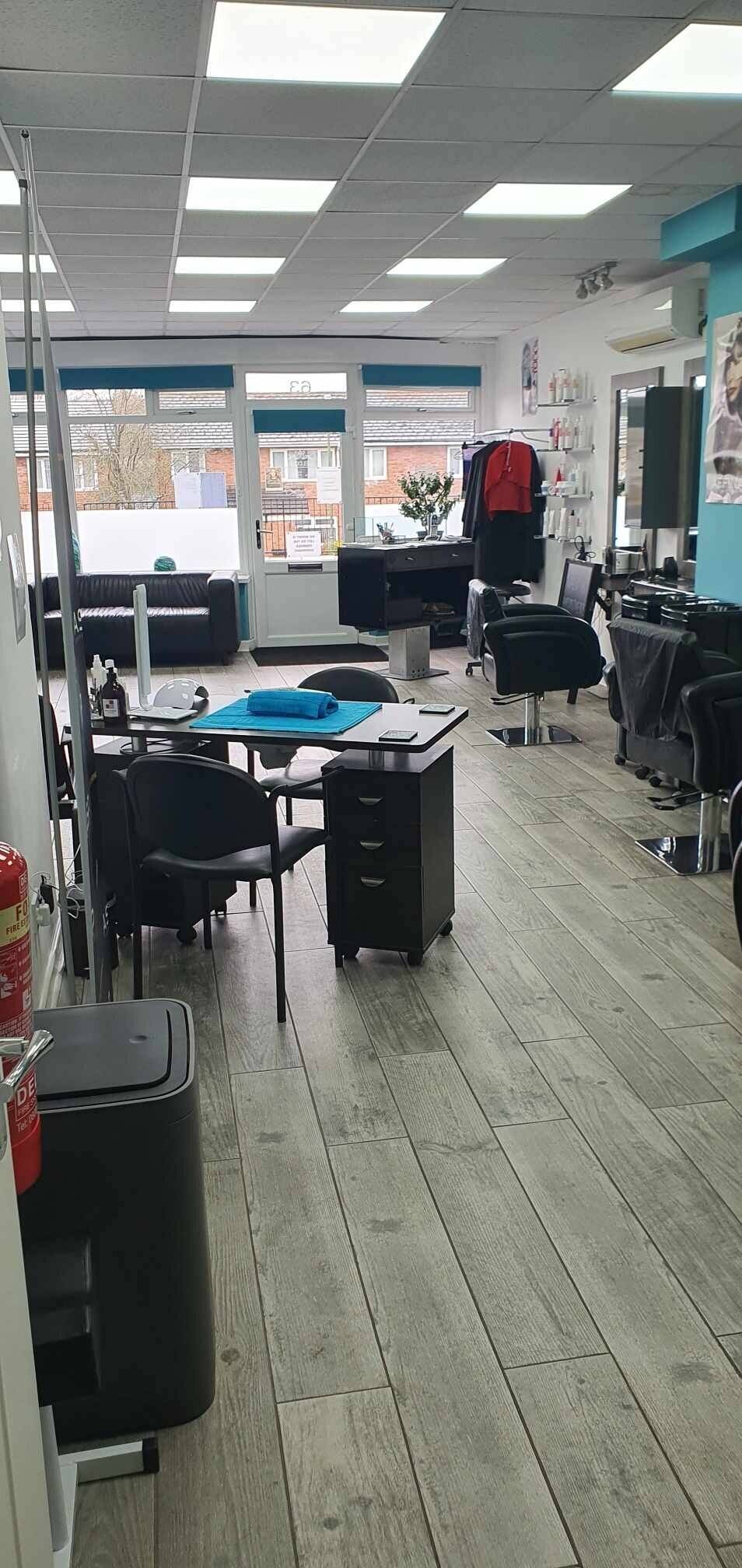 Freehold Salon and 2 bed flat for sale in Solihull