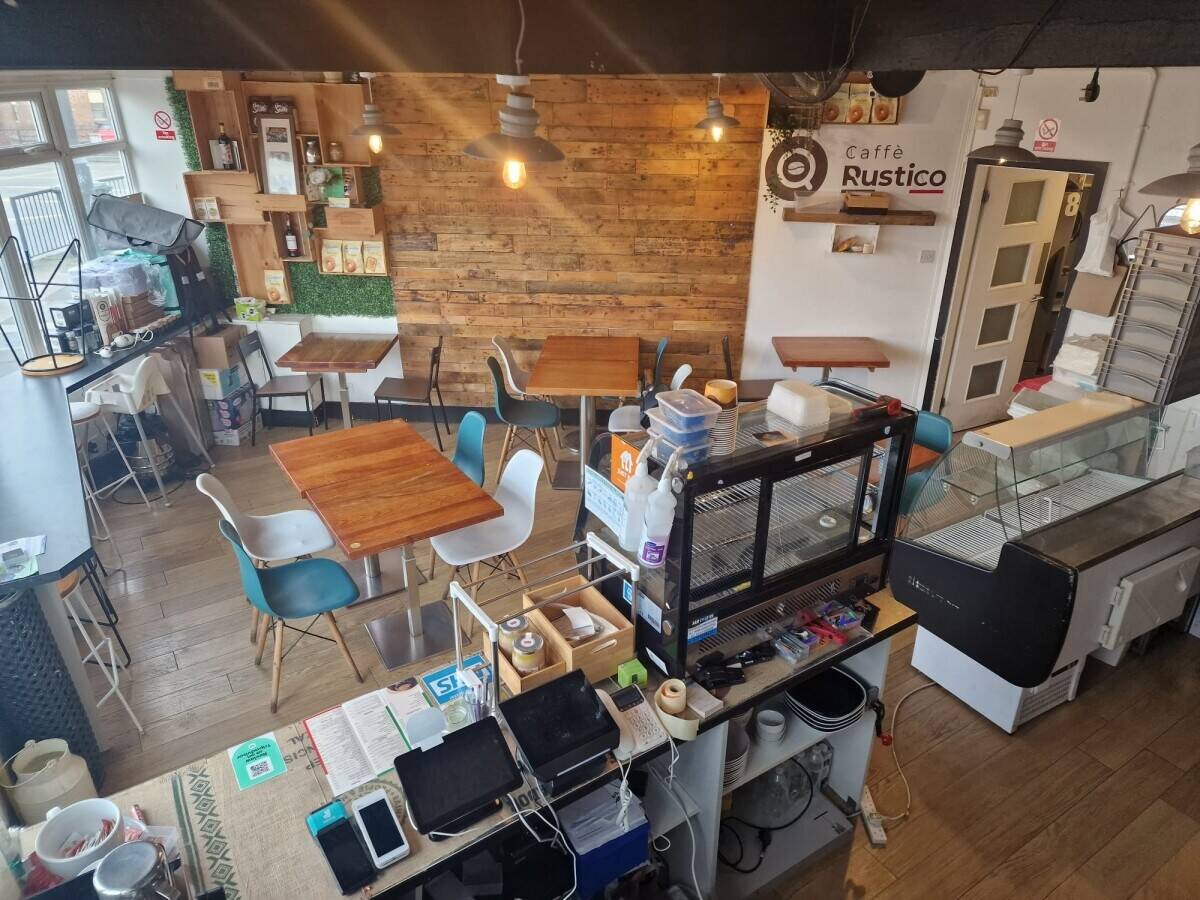 PRICE REDUCED Vacant Leasehold Premises Licensed for Restaurant, Cafe and Hot Food takeaways