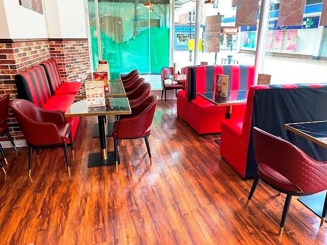 Fast Food Restaurant & Takeaway Specialising In Pizza, Grill, Kebab And Chicken for Sale Photo 2