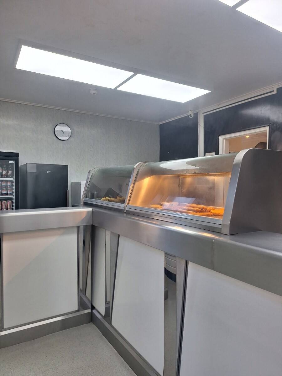 Fishnchips takeaway