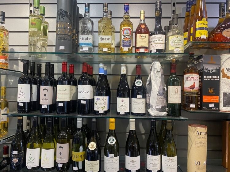 THRIVING OFF-LICENCE, NEWSAGENTS AND GIFT SHOP IN AN AFFLUENT AREA OF MERSEYSIDE