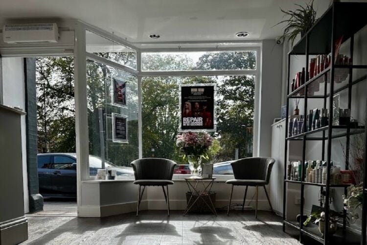 Closed Hair Salon - Hertfordshire
