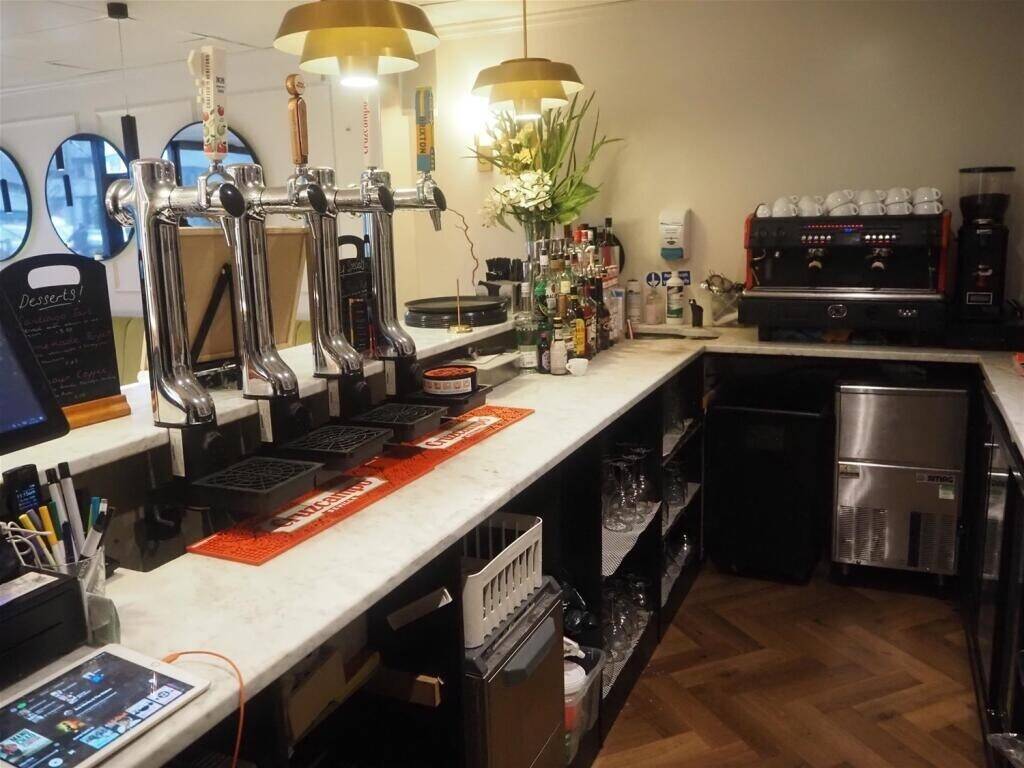 Cafe Bar Bistro for Sale in Guiseley, Leeds &ndash; Fully Equipped & Trading Photo 3